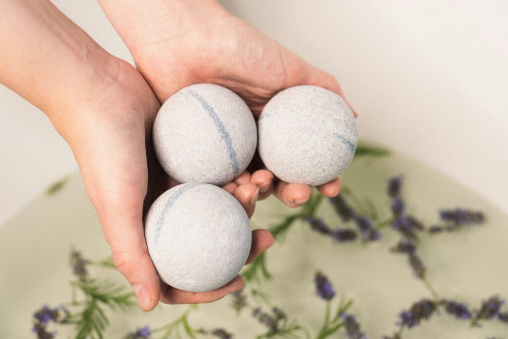 Your Ultimate Guide to Buying a CBD Bath Bomb in Canada