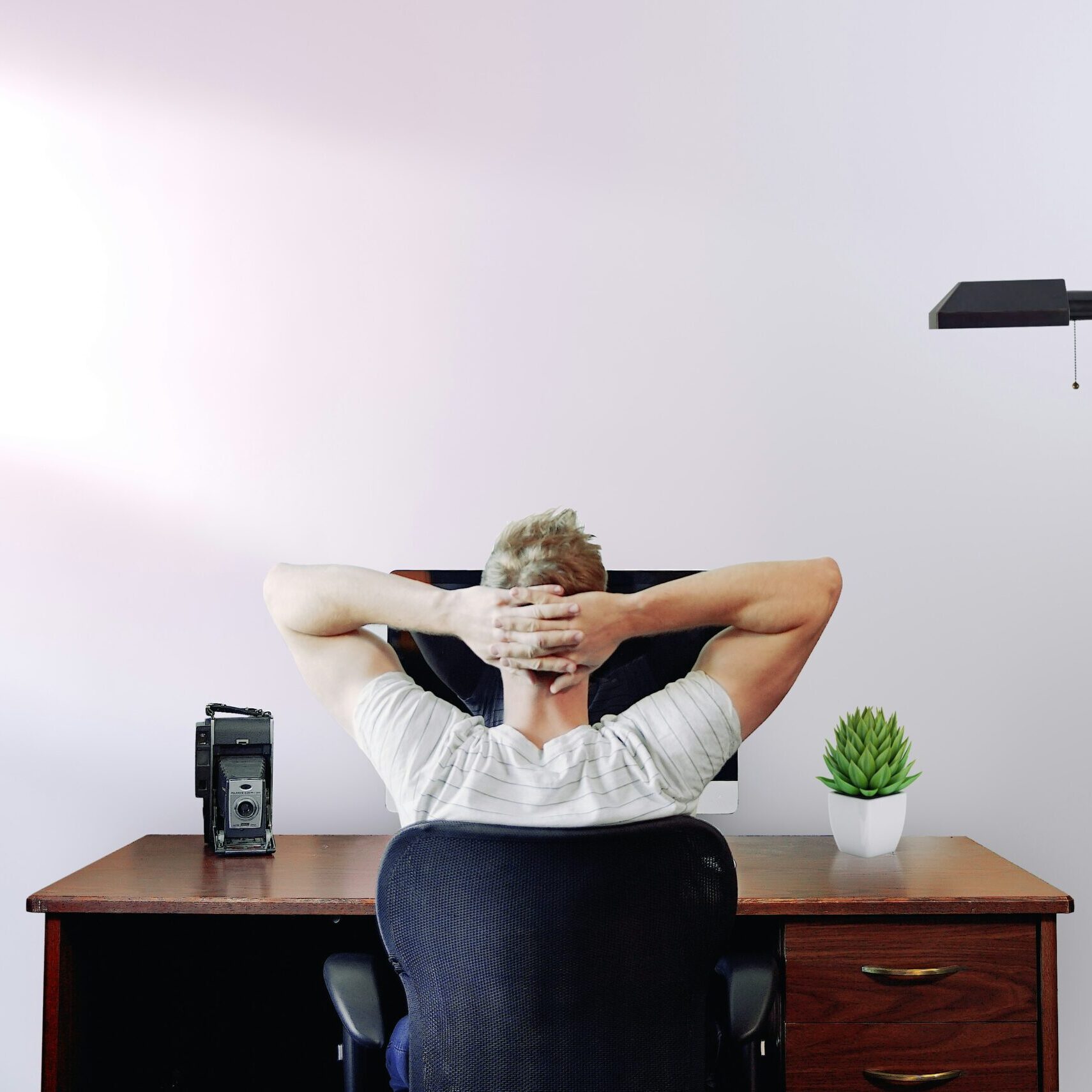 The Best CBD Cream In Canada For Desk Workers